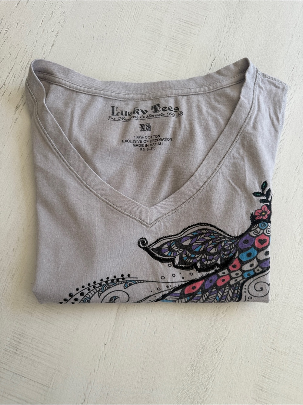Lucky Brand T-Shirt V-Neck Bird, Heart & Peace Boho Design Luck Tees Gray Ombré - Picture 17 of 17